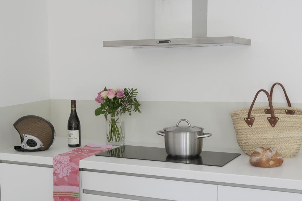Les Suites De Catherine, La Si Calme Nancy Exterior foto